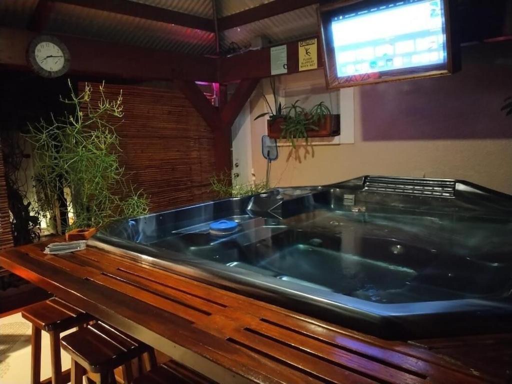 Tampa Bay Beautiful Apartment And Private Jacuzzi Exterior foto