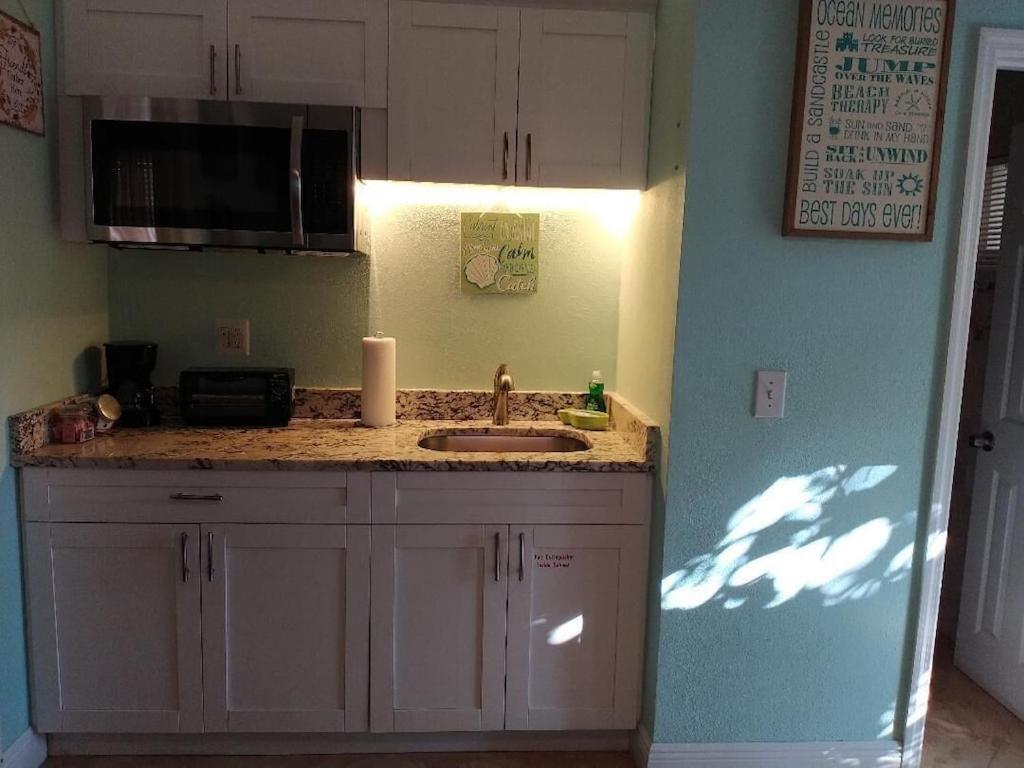 Tampa Bay Beautiful Apartment And Private Jacuzzi Exterior foto